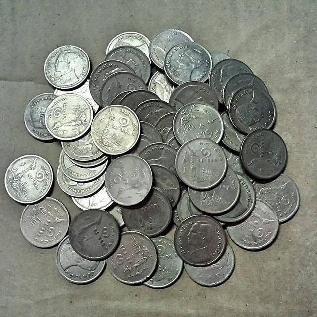 เหรียญ 1 บาทปี 2520 เรือสุวรรณหงส์ ผ่านการใช้ (ราคาต่อเหรียญ)