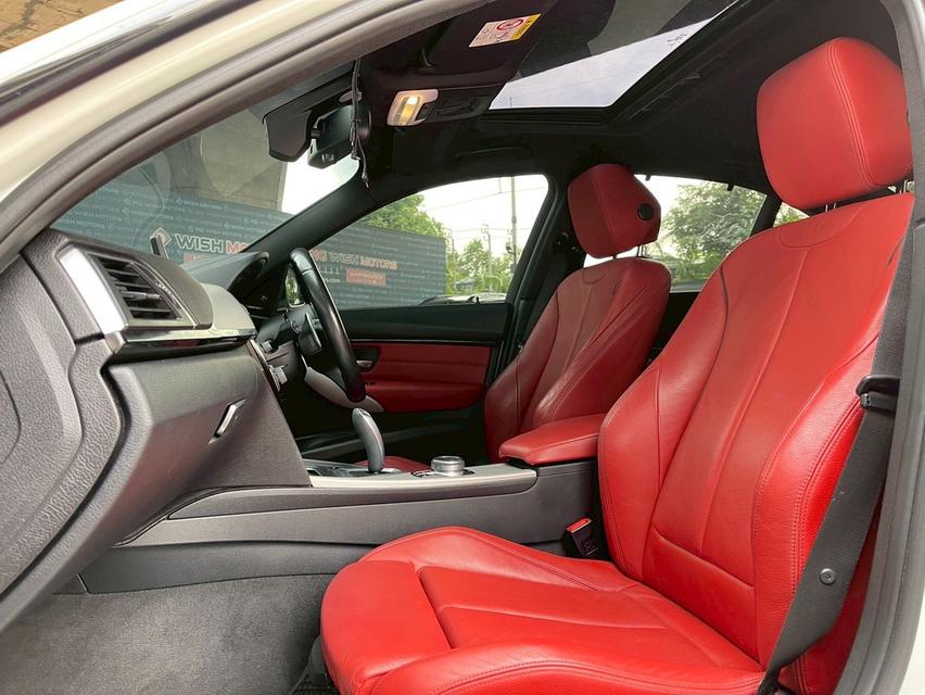 ขาย BMW 330e Msport ปี22 12