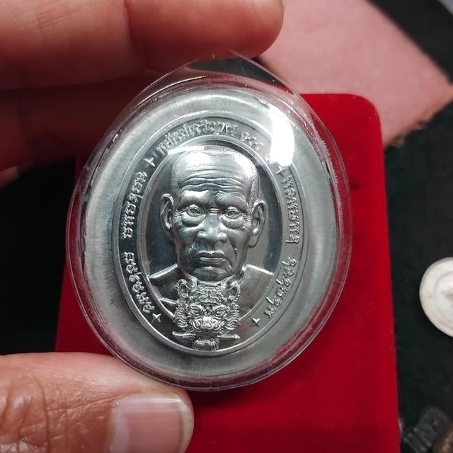 พระบ้านเก็บเก่า พระเหรียญหลวงพ่อพัฒน์