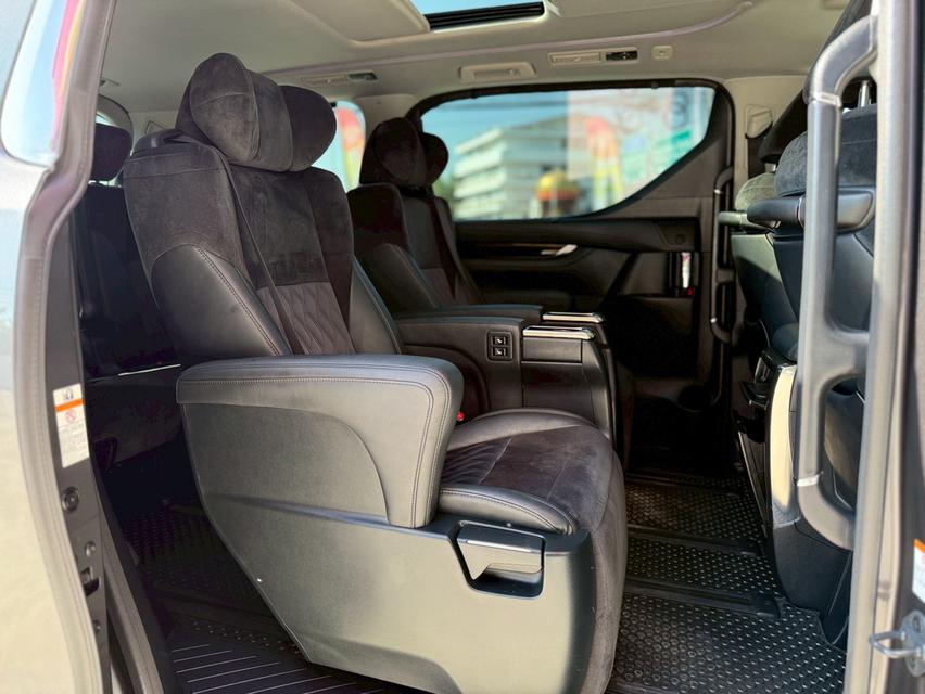 Toyota Vellfire 2.5ZG ปี17 13