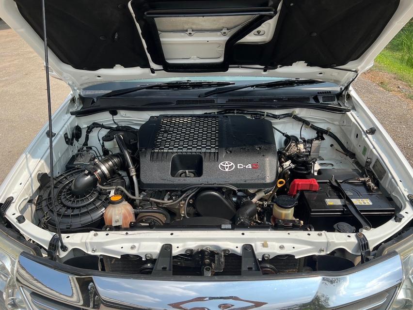 ขาย Toyota Fortuner 2.5V ปี14 13
