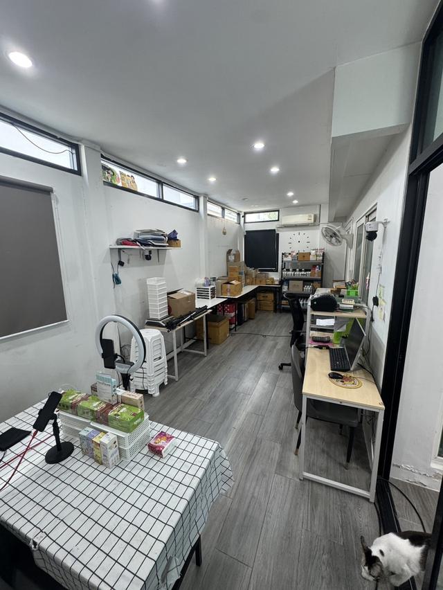 ขายบ้านเดียวในโครงการ คาซ่าวิลล์สุขาภิบาล5. กทม. พื้นที่ 50.6 ตรว  พื้นที่ใช้สอย 262 ตรม 3ห้องนอน 3 ห้องน้ำ 2 ที่จอดรถ ราคาถูกที่สุด 4