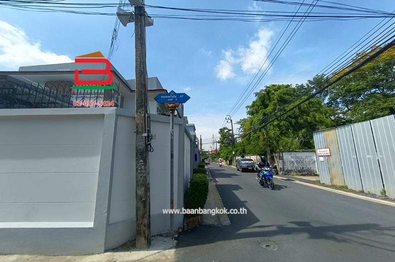 ที่ดินแถมบ้าน ซอยพหลโยธิน 47 เนื้อที่ 11 ตรว. ใกล้กรมป่าไม้ ถนนพหลโยธิน แขวงลาดยาว เขตจตุจักร กรุงเทพมหานคร 8
