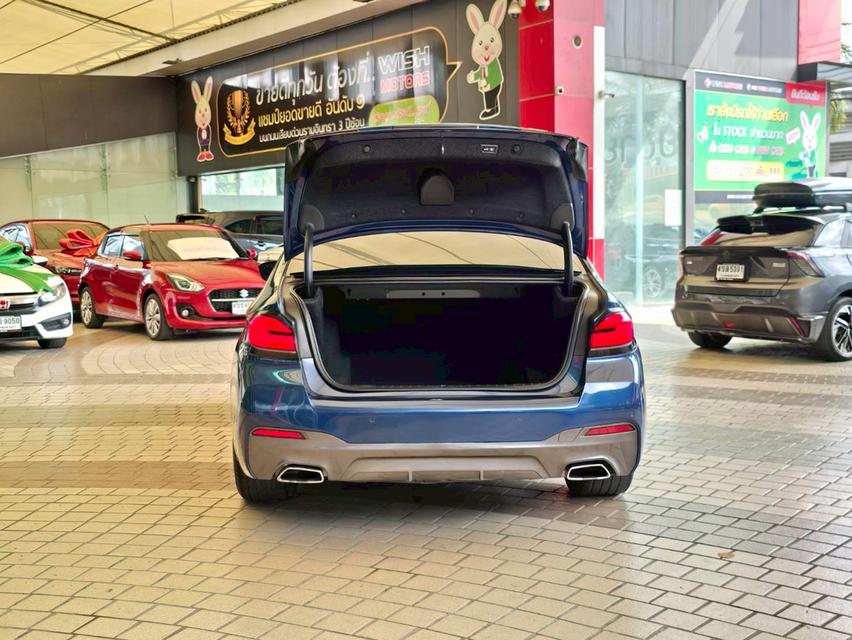 รหัสรถ WMT1180 BMW 520d M Sport LCI G30 ปี 2023  17