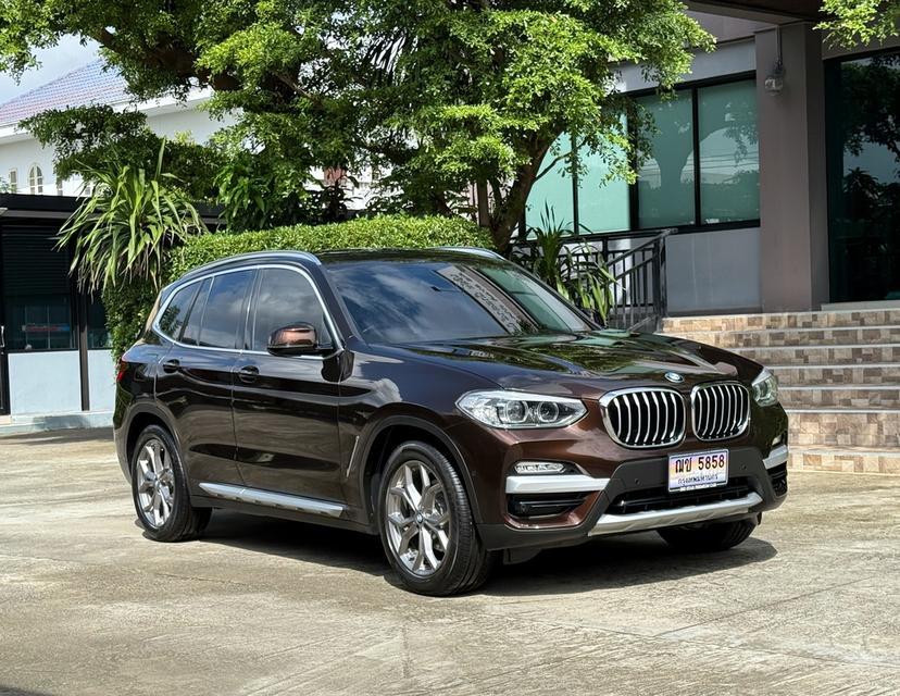 2020 BMW X3 20D G01 รถมือเดียวป้ายแดง รถวิ่งน้อย เข้าศูนย์ทุกระยะ รถมีSI Package และ Extended warranty เหลืออีกนานครับ รถไม่เคยมีอุบัติเหตุครับ