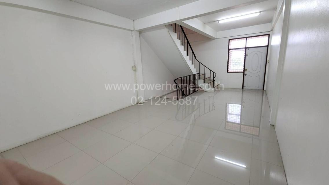 อาคารพาณิชย์ 3 คูหา 3.5 ชั้น  ตำบลหน้าเมือง อำเภอเมืองราชบุรี จังหวัดราชบุรี 9