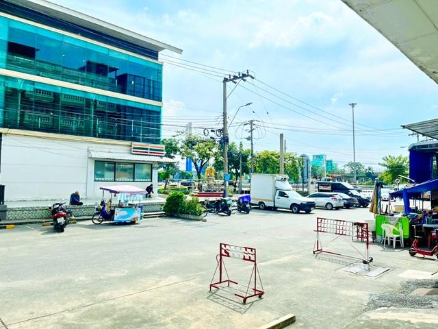 ใกล้Big C บางบอน 2.5 กม. 18 ตร.ว.320 ตร.ม. ใกล้ตลาดบางบอน 1.2 กม.7-11 ธนาคาร เอกชัย กาญจนา อาคารพาณิชย์ให้เช่า 3นอน 3แอร 4