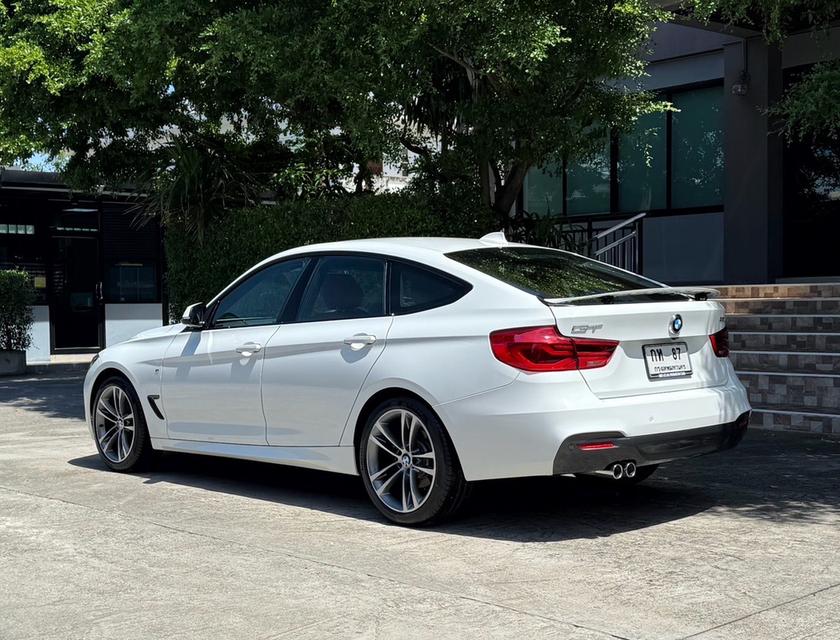 2019 BMW 320D GT MSPORT LCI รถมือเดียวออกป้ายแดง รถวิ่งน้อย เข้าศูนย์ตามระยะ รถไม่เคยมีอุบัติเหตุครับ 6