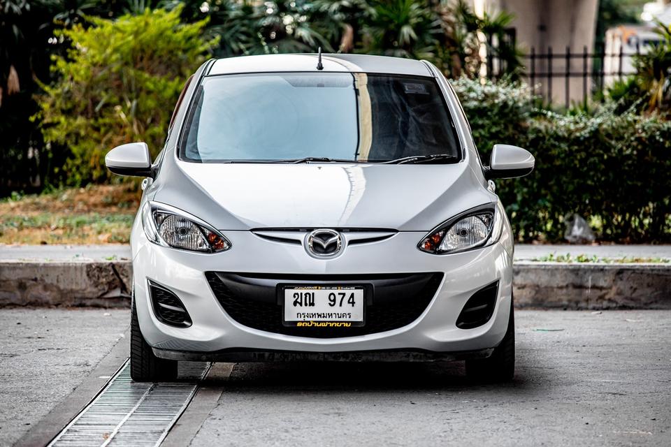 Mazda 2 1.5 Groove Sport ปี 2012 สีเทา มือเดียวป้ายแดง 3