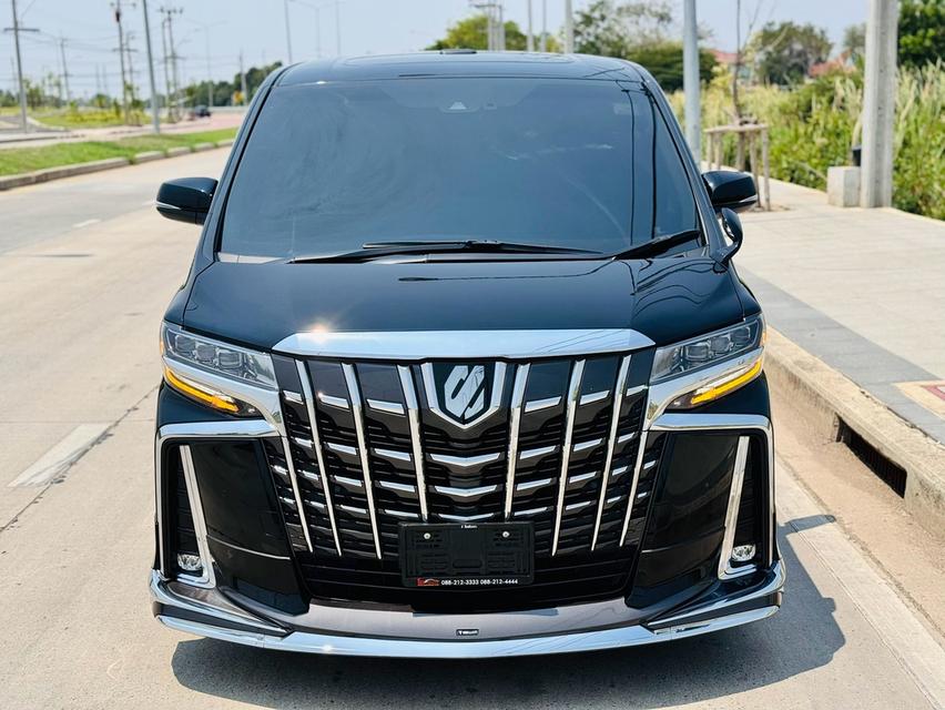 TOYOTA ALPHARD 2.5 SC PACKAGE MNC 2022 3