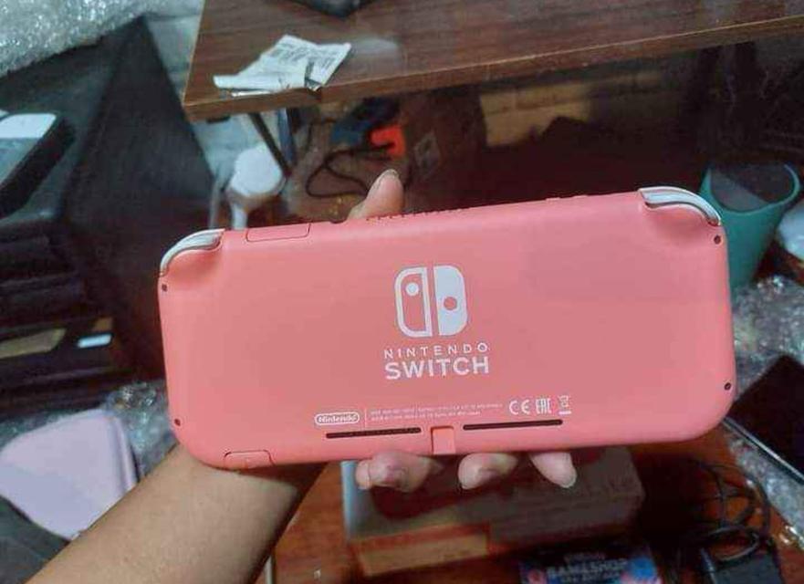 Nintendo Switch Lite สีชมพู 2