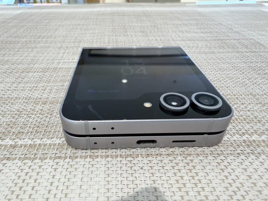 Samsung Flip 6 256GB รูปที่ 3