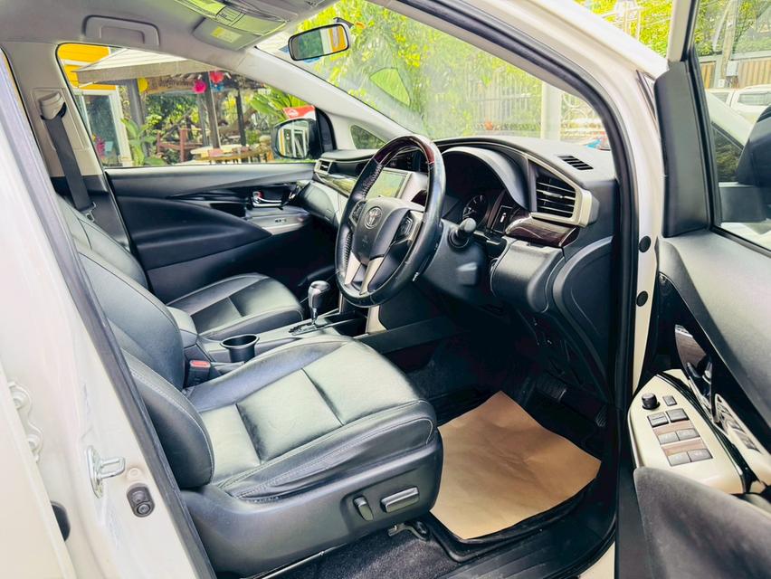 #รถ7ที่นั่ง เบาะ3แถว #Toyota Innova Crysta 2.8 Premium 6AT ปี 2021 7