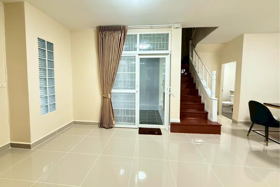 บ้านวรารักษ์ ลำลูกกาคลอง4 15