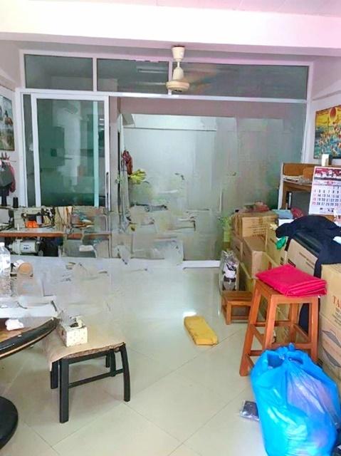 จอมทอง บูรณะ-สุขสวัสดิ์ 22-30 ให้เช่าอาคาร 4.5 ชั้น 26ตร.วา.426ตร.ม. ม.เพระจอมเกล้าธนบุรี 2.4กม. 4นอน BTSตลาดพลู 4.5กม. 6
