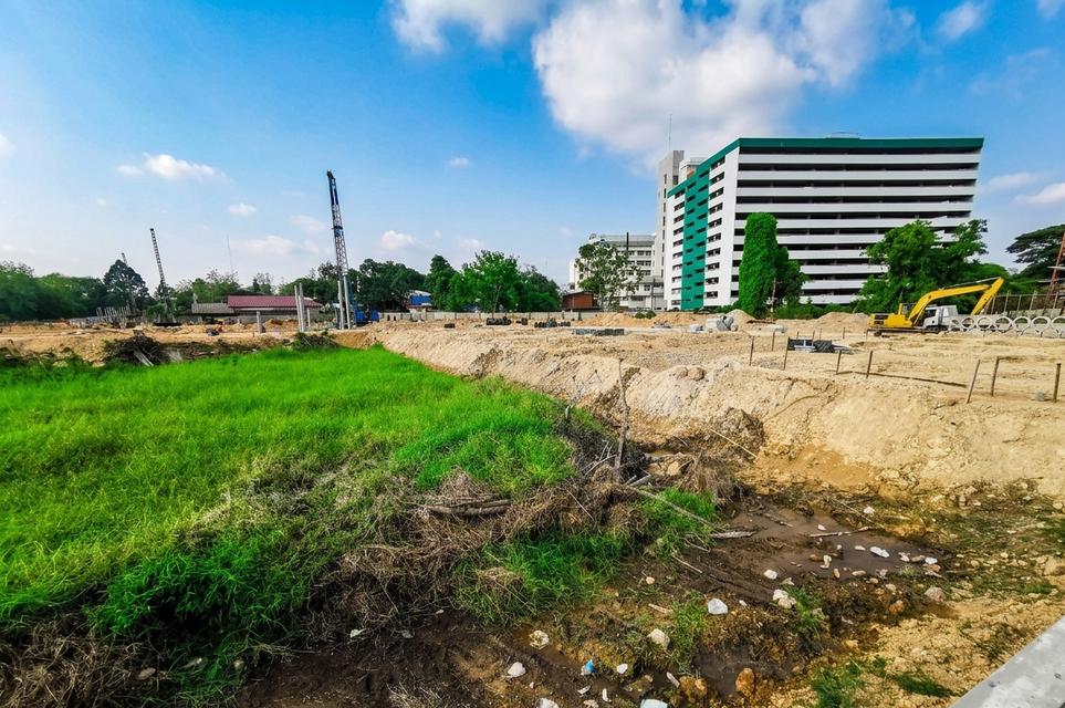 โอกาสทอง! ขายที่ดินใจกลางเมืองจันทบุรี  ทำเลศักยภาพ จะสร้างบ้านพักอาศัย 3