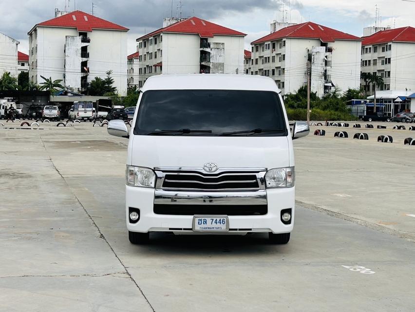 Toyota Ventury 2.7 g