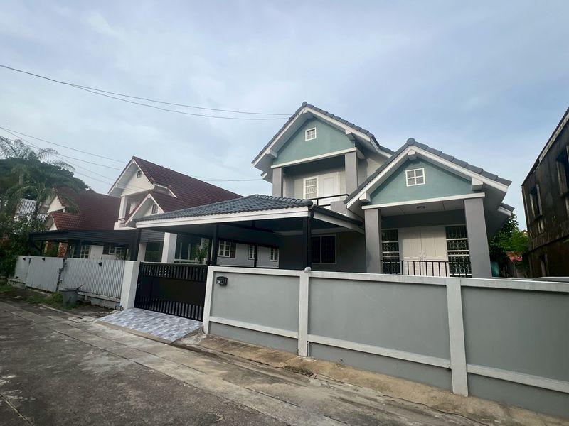 ขายบ้านเดี่ยว สูง 2 ชั้น เนื้อที่ 50 ตรว. หมู่บ้านประภาวรรณ์โฮม 2 ถนนสุวินทวงศ์ 28 2