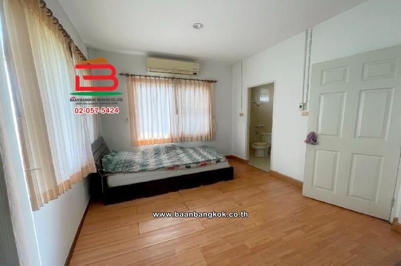 บ้านแฝด หมู่บ้าน เอ.ซี เฮ้าส์ 3 เนื้อที่ 36 ตร.ว (ตรงข้ามสถานีไฟฟ้าคูคตการไฟฟ้าส่วนภูมิภาค) ตำบลลาดสวาย อำเภอลำลูกกา ปทุมธานี 9