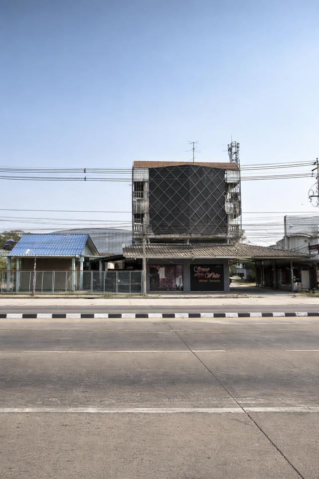 อพาร์ทเมนท์ 5 ห้องนอน 3 ห้องน้ำ 2