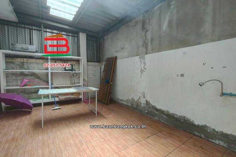 ทาวน์โฮม เนื้อที่ 23 ตร.ว. หมู่บ้านเมืองป้อมปราการ, ใกล้ตลาดสดพระสมุทรเจดีย์ ถนนสุขสวัสดิ์ ตำบลแหลมฟ้าผ่า อำเภอพระสมุทรเจดีย์ สมุทรปราการ 8