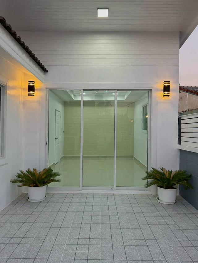 หมู่บ้านบัวทอง4 ถนนบ้านกล้วย-ไทรน้อย 3