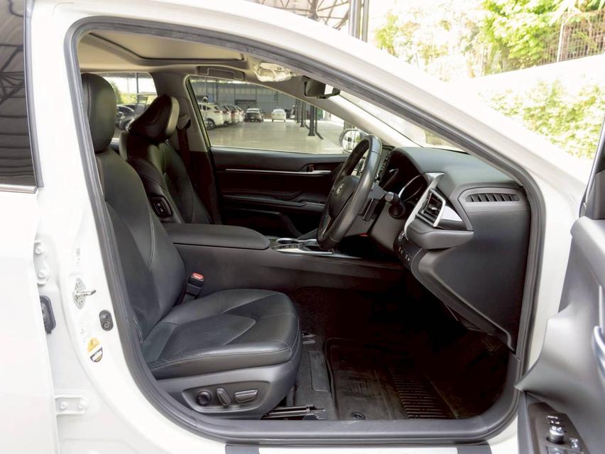 Toyota Camry 2.5Premium ปี22 รูปที่ 13