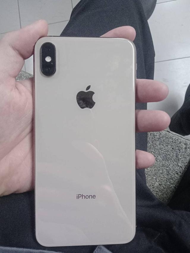 ส่งต่อ Iphone Xs Max สีทอง มือ2 1