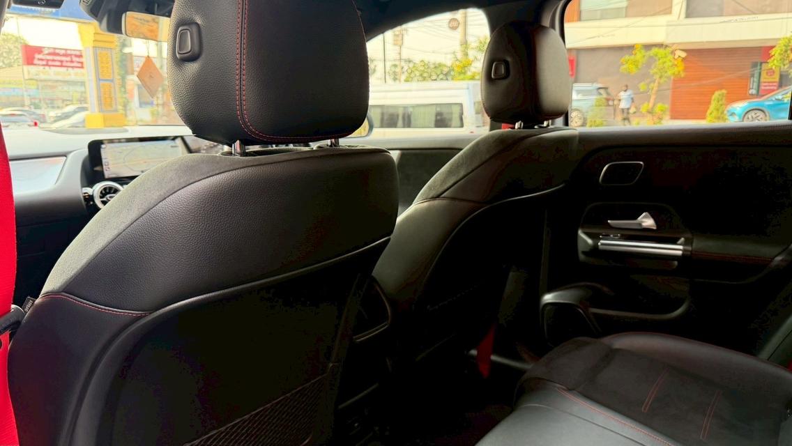 รหัสรถ KPV4747 2022 Benz AMG GLA35 4MATIC สีขาว รูปที่ 8