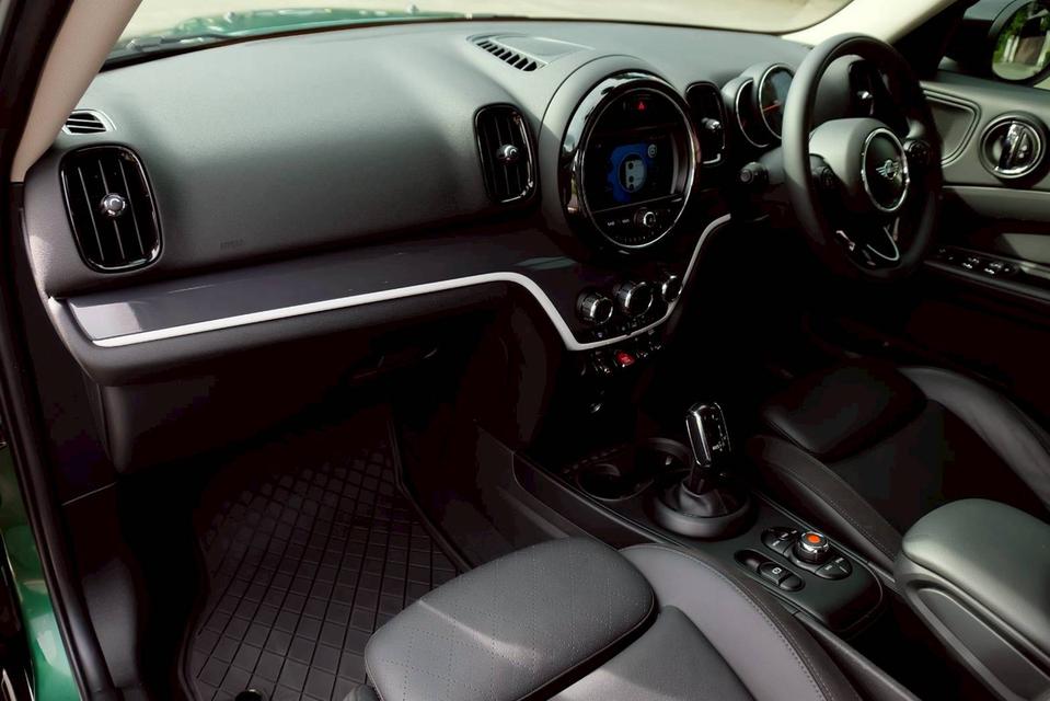 Mini Countryman Cooper S (F60) 2020 รถสวยมากเห็นแล้วต้องชอบแน่นอน 10