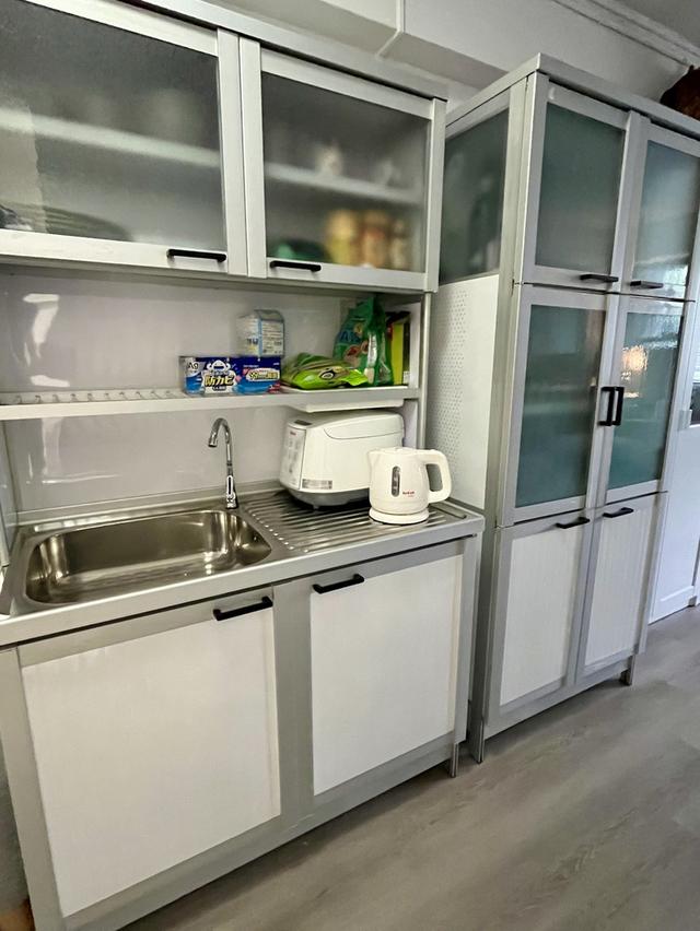 Condo Room, 50 sqm, Fully Renovated , 300 meters from BTS Phaya Thai ,with Home Gym Corner with tree  view 8