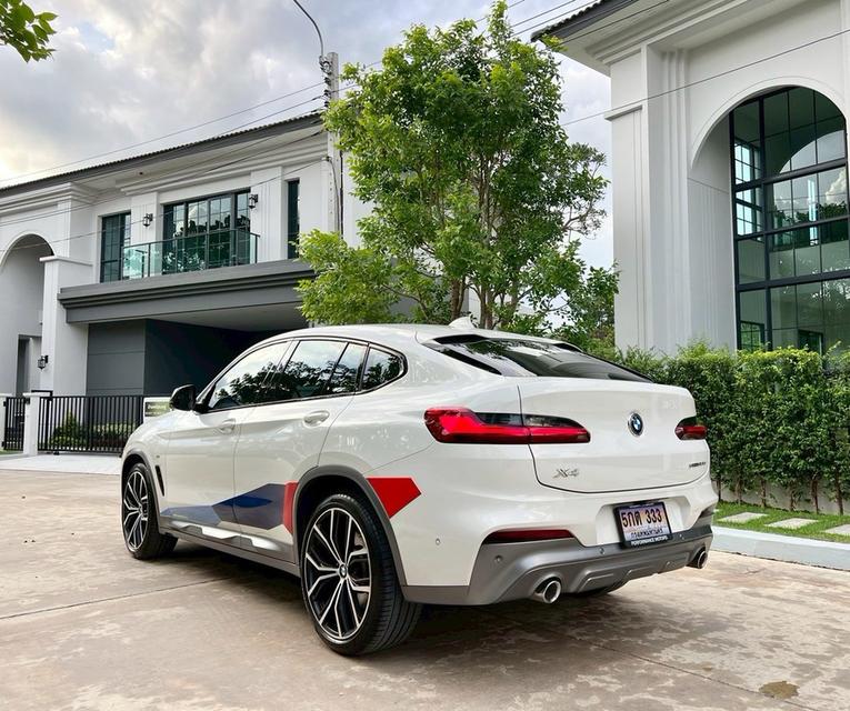 BMW X4 xDrive20d M Performance Edition สีขาว Alpine White ปี21 ดีเซล