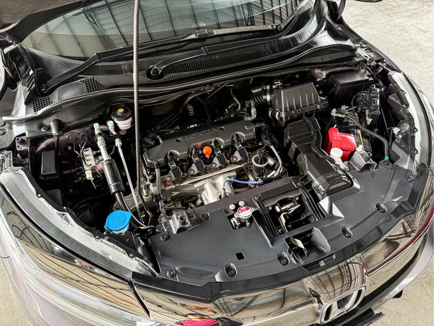 2019 HONDA HRV, 1.8 RS 15