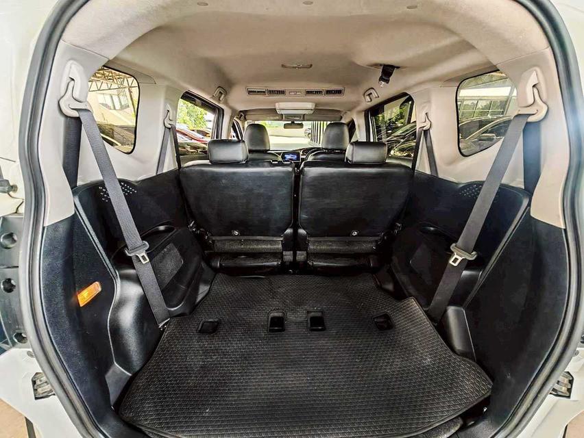 2016 TOYOTA SIENTA 1.5V 13