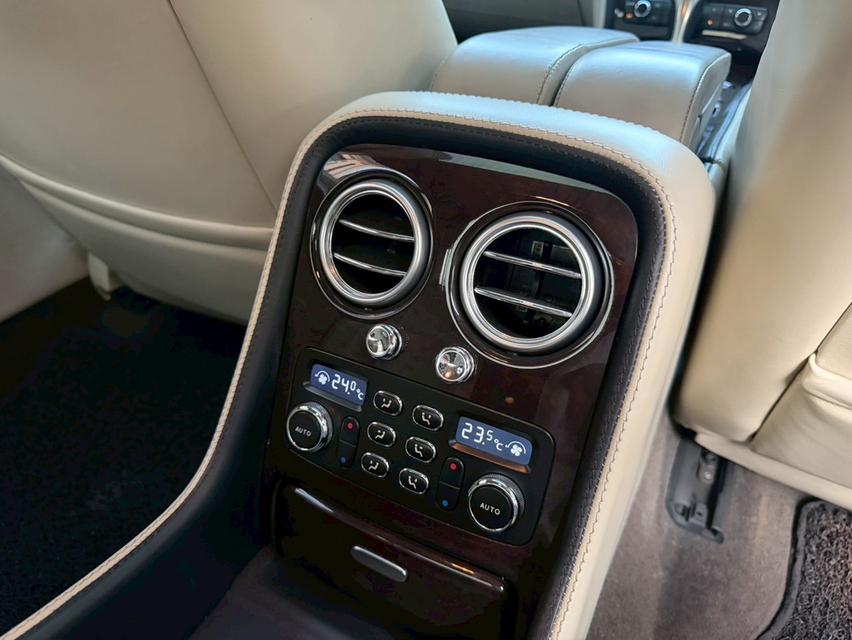Bentley Continental Flying v12 ปี12 รูปที่ 9