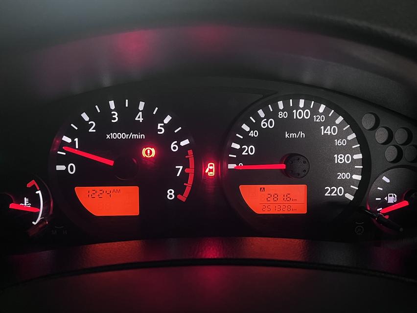 Navara 2014 เจ้าของมือเดียว บำรุงรักษาขั้นเทพ เครื่องนิ่ง แรงบิดดี ช่วงล่างแน่น ขับทางไกลประหยัดมาก 13