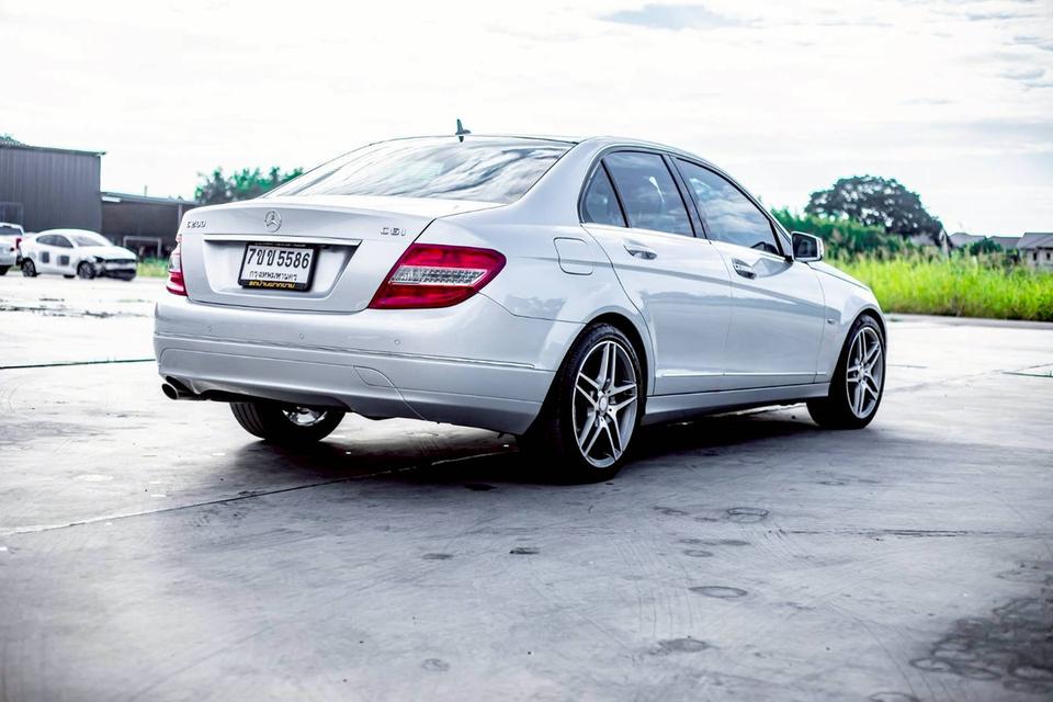 Benz C200 CGI BE สีดำ ปี 2011 สีเทา 6