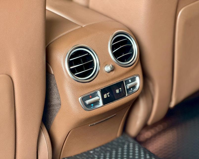 ปี 2019 BENZ E-CLASS, E350e 2.0 EXCLUSIVE 11