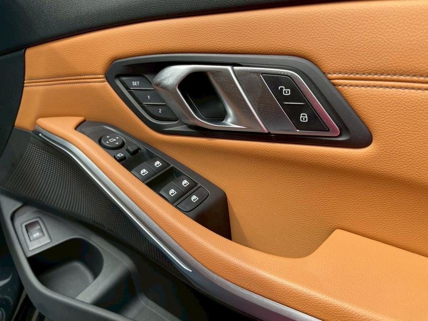 BMW 320d M SPORT G20 สีดำ ปี 2021 รถบ้าน ไม่เคยทำสี สวยเดิม 13
