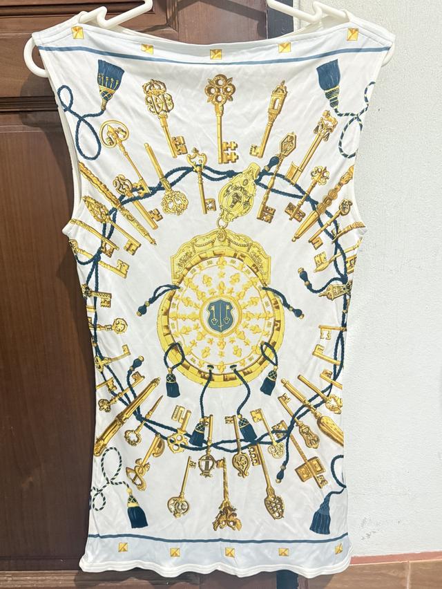 เสื้อ Hermes Paris แท้