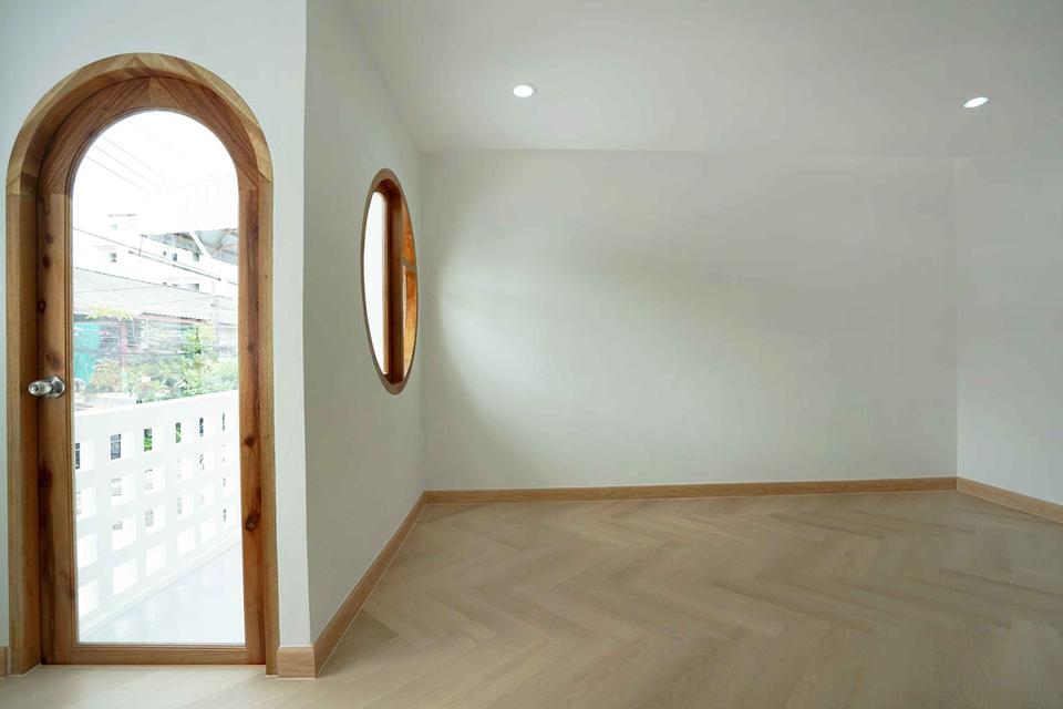 ทาวน์เฮ้าส์หมู่บ้าน บก.ทหารสูงสุด 14