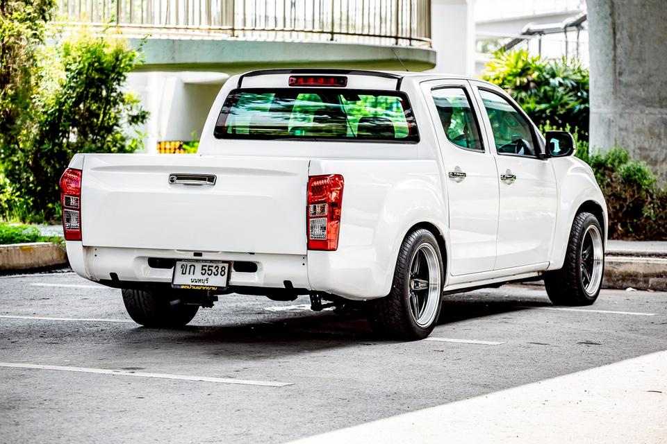 ISUZU D-MAX Double Cab 1.9 Ddi ปี 2016 สีขาว  7