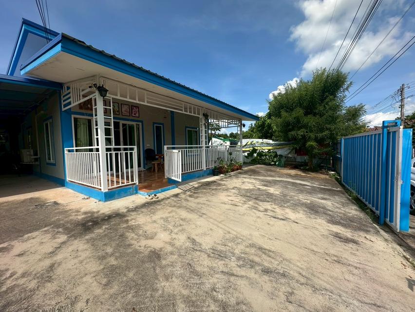 บ้านพึ่งสร้าง  ขาย"ขาดทุน "ใจกลางเมืองปักธงชัย 150 ตร.ว 2.5 ล้านบาท 8