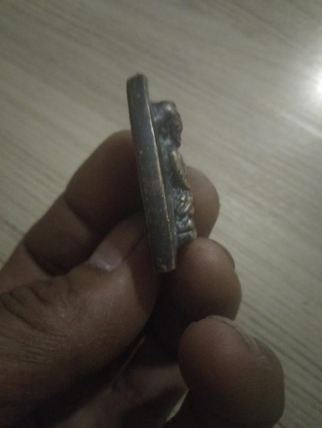 หลวงปู่ทวดด้านหลังพิม..ฉ รูปที่ 4