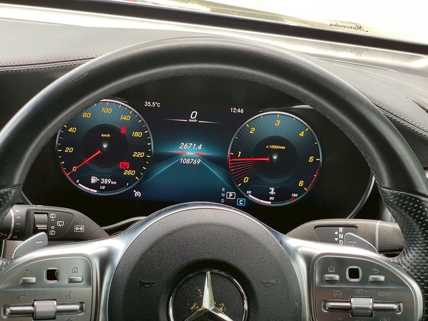 รหัสรถ PJP8364 2022 #BENZ #GLC220d AMG Dynamic (สีเทา) 13