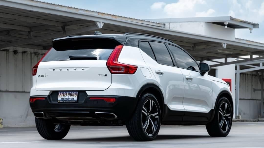 Volvo XC40 T5 R-Design AWD ปี 2019/20 สีขาว รหัส BAC9696 4