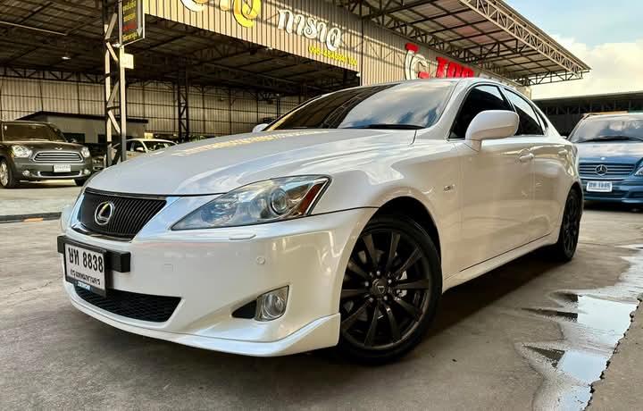 ปล่อยขายด่วน Lexus IS 460