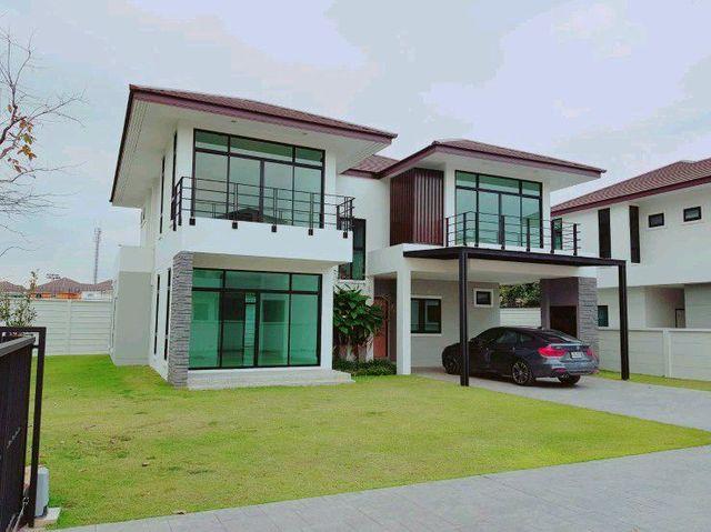 🏠💗ขายบ้านเดี่ยว 2 ชั้น บ้านหลังใหญ่ดอยสะเก็ด☀ บรรยากาศดีเงียบสงบ🌿 เดินทางเข้าออกสะดวกสบาย 1