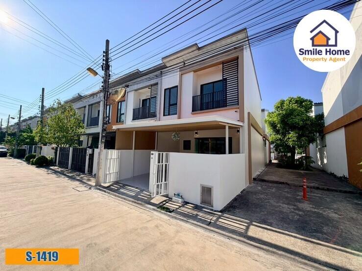 เรสทาวน์ บางนา (ซอยวัดสลุด)หลังริมรีโนเวทใหม่ 1
