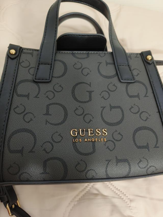 กระเป๋า Guess Los Angeles แท้ 2